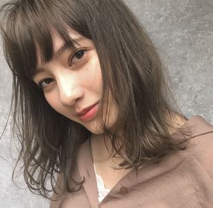 エルメ<Elme>さんのアッシュ・ぱっつんに関するスナップフォト(ID:186612)