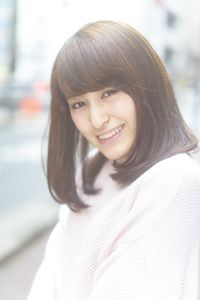 ヘアリゾートノア 銀座[hair resort Noah]さんのシースルーバング・ナチュラルに関するスナップフォト(ID:242338)