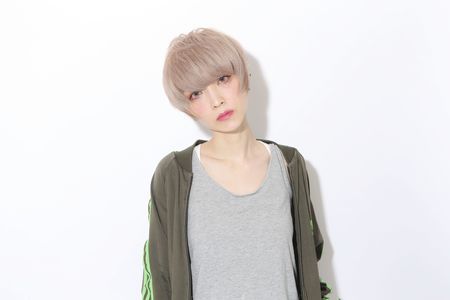 daysさんのショート・アッシュ・ぱっつんに関するスナップフォト(ID:253801)