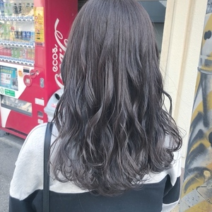 UniQ ナカヒラリョウさんの暗髪・ミディアム・シアーカラーに関するスナップフォト(ID:329189)