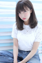 ミディアム丈は耳かけスタイルで楽しむ♡おすすめヘアスタイル10選のサムネイル画像