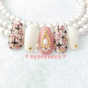 nyailさんのジェルネイル・ブローチ・秋ネイルに関するスナップフォト(ID:436476)