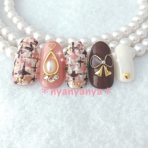 nyailさんのジェルネイル・ブローチ・秋ネイルに関するスナップフォト(ID:449611)