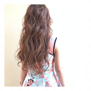 emi さんのウェーブヘアに関するスナップフォト(ID:608300)