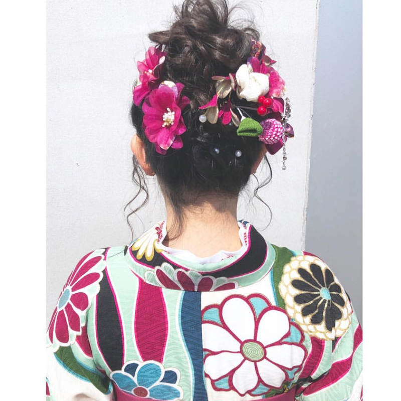 一生に1度の成人式 かわいいと言わせたいなら髪型にもこだわって Arine アリネ