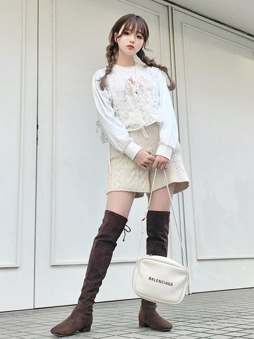 ロング必見 この髪型知らなきゃ損 使えるアレンジ集めました Arine アリネ