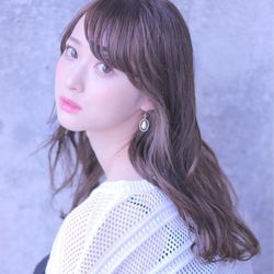 透明感さらにアップ！『ブルべ夏』が今、使いたい”コスメ”はコレ♡