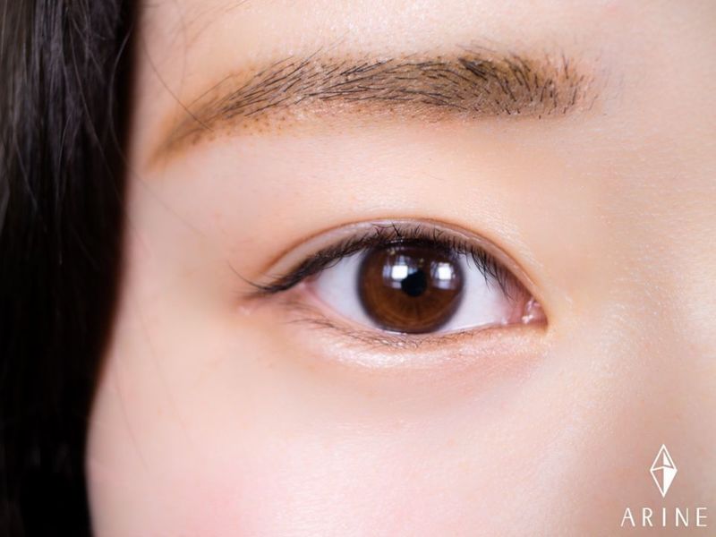 ナチュラルメイクでも瞳に存在感を 透明マスカラで男女ウケを狙お Arine アリネ