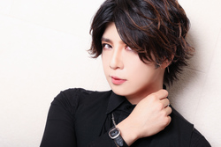 葵-168- が語る美学「革命はこの瞬間に自分で起こせるもの」