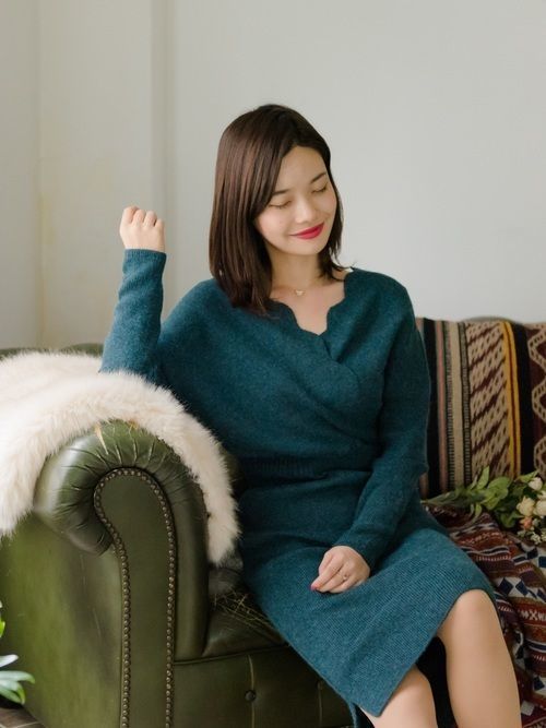 オフショルダーワンピースを使うかわいいの作り方 季節別コーデ特集 Arine アリネ