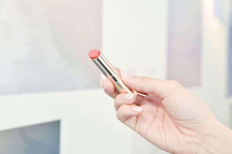 プチプラ オペラ リップティントはアプリコット色が使いやすい Arine アリネ